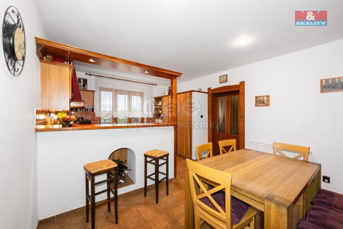 Prodej rodinného domu, Chlumčany, Svatopluka Čecha, 250 m2