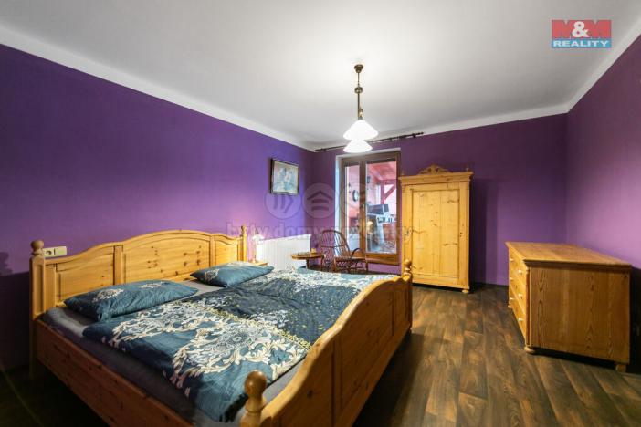 Prodej rodinného domu, Chlumčany, Svatopluka Čecha, 250 m2