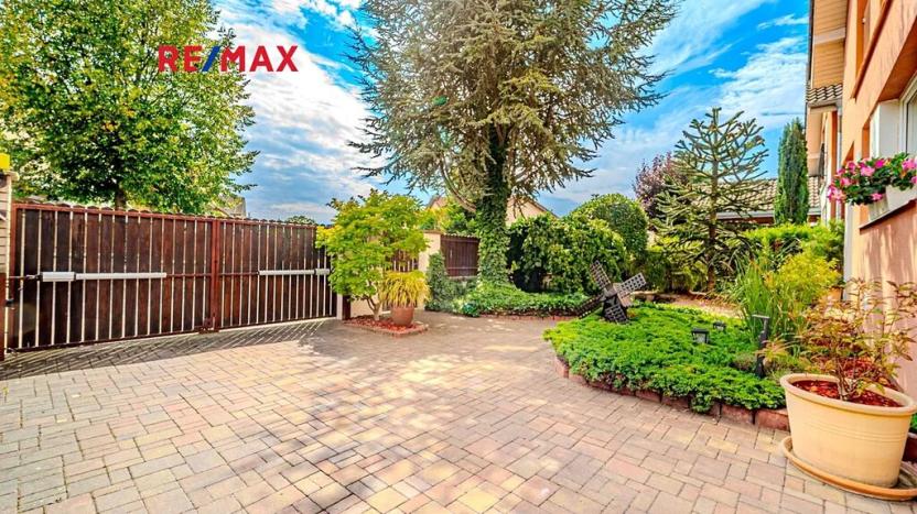 Prodej rodinného domu, Bašť, Mratínská, 199 m2