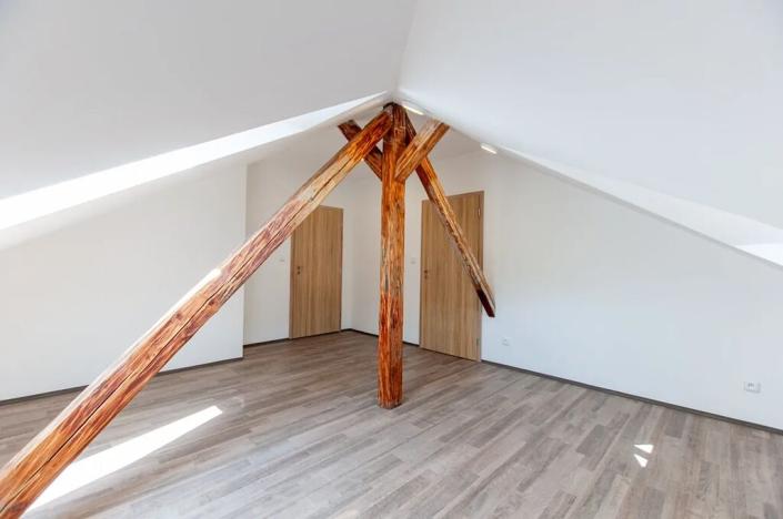 Prodej bytu 2+1, Úpice, Na Veselce, 34 m2