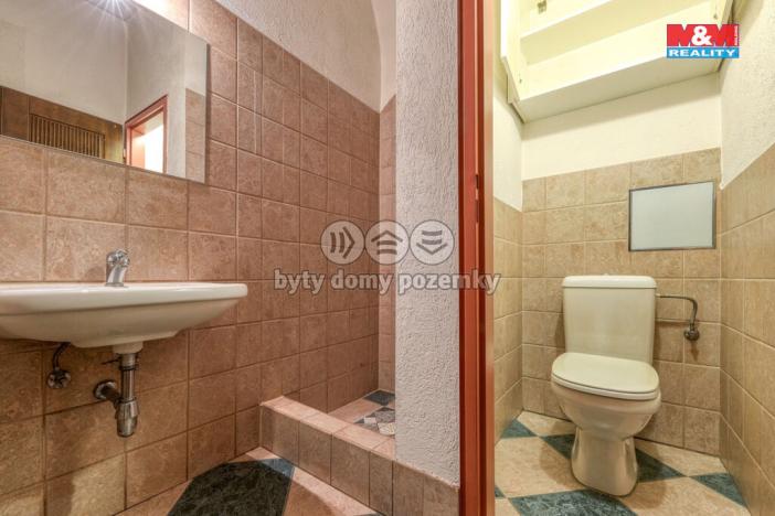 Prodej bytu 1+kk, Plzeň - Vnitřní Město, Veleslavínova, 59 m2