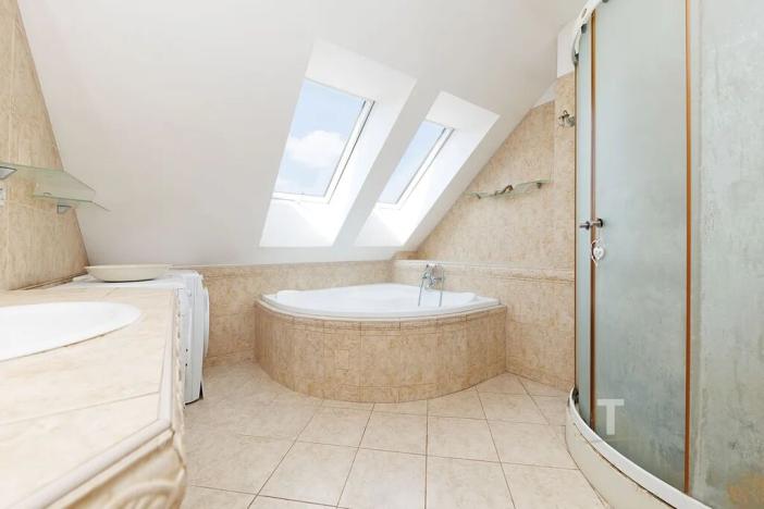 Prodej bytu 4+kk, Lysice, Horní náměstí, 147 m2