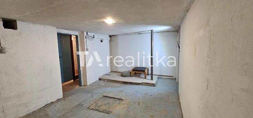 Pronájem - jiné, Karviná, Školská, 97 m2