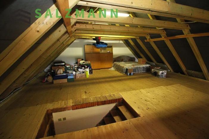 Prodej rodinného domu, Krsy, 290 m2