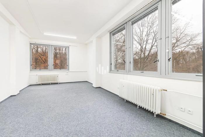 Pronájem kanceláře, Praha - Braník, Nad lesním divadlem, 168 m2