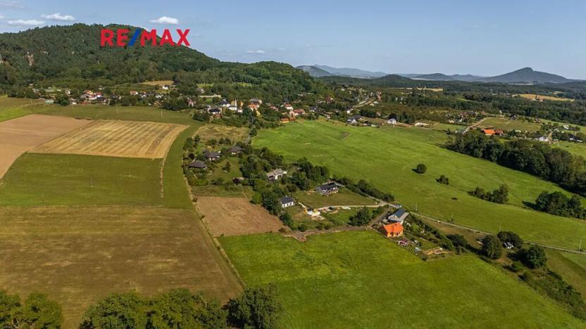 Prodej pozemku pro bydlení, Svojkov, 2003 m2