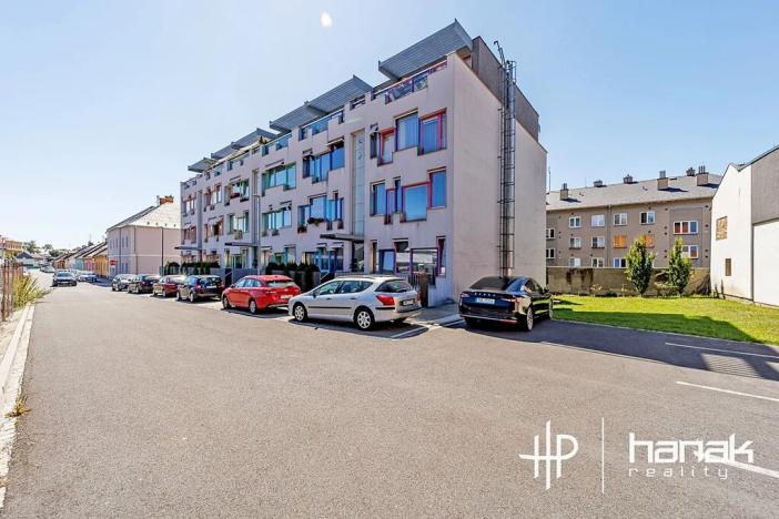 Prodej bytu 1+kk, Šternberk, Labutí, 31 m2