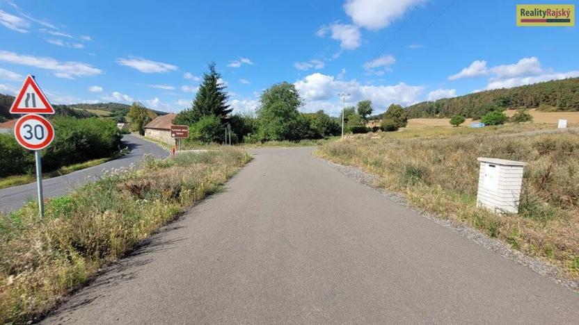 Prodej pozemku pro bydlení, Obory, 1184 m2