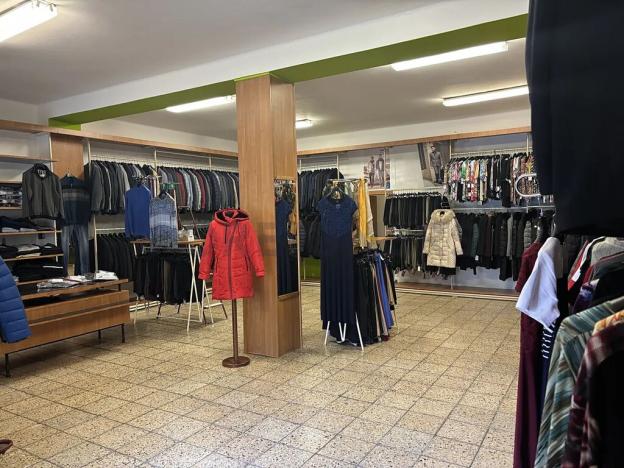 Pronájem obchodního prostoru, Skuteč, Palackého náměstí, 111 m2