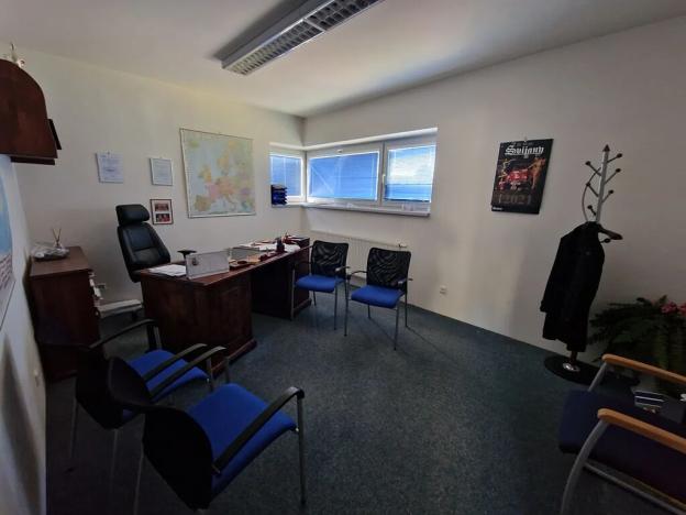 Pronájem kanceláře, Turnov, Koňský trh, 90 m2