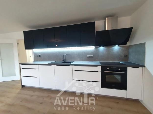 Prodej bytu 3+kk, Jablonec nad Nisou, Anenské náměstí, 84 m2