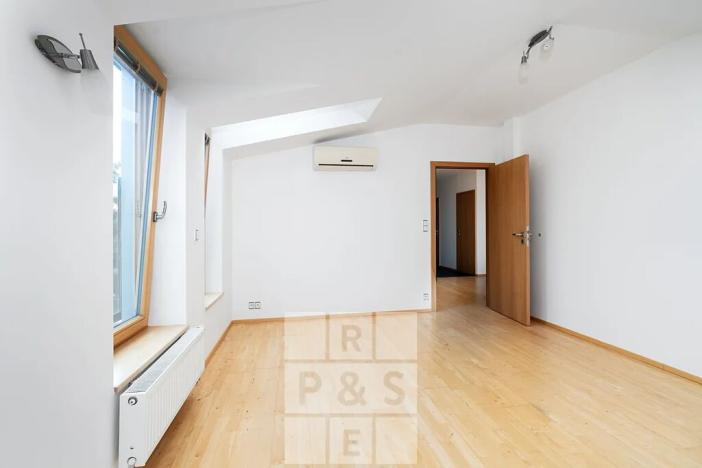 Prodej bytu 4+kk, Průhonice, Uhříněveská, 134 m2