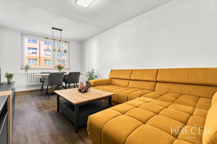 Prodej bytu 3+1, Třebíč, Jar. Haška, 72 m2