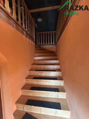 Prodej rodinného domu, Chodský Újezd, 400 m2