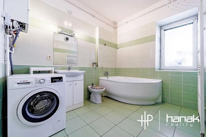 Prodej bytu 3+1, Olomouc, Komenského, 116 m2