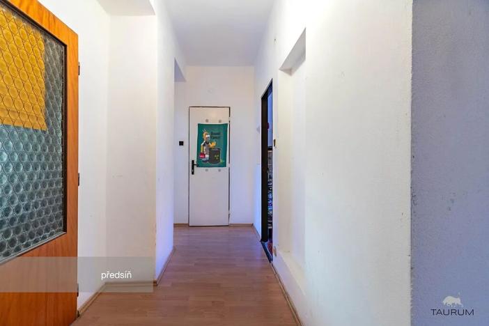 Prodej bytu 3+1, Tachov, Školní, 63 m2