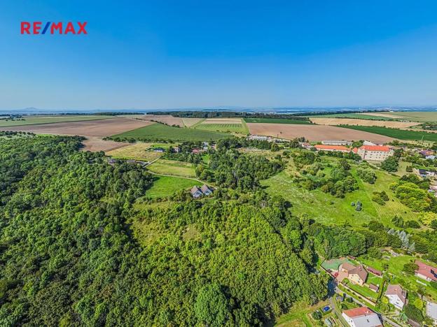 Prodej rodinného domu, Vinařice, 382 m2