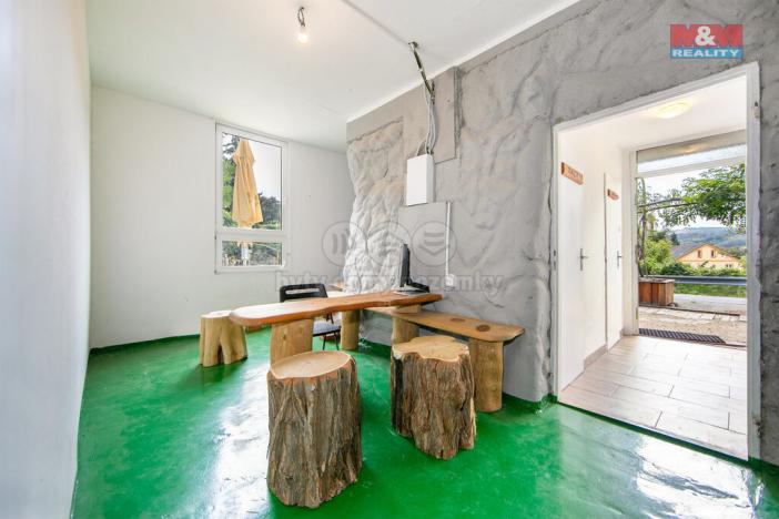 Pronájem obchodního prostoru, Praha - Zbraslav, 86 m2