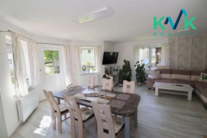 Prodej rodinného domu, Pernink, Školní louka, 200 m2