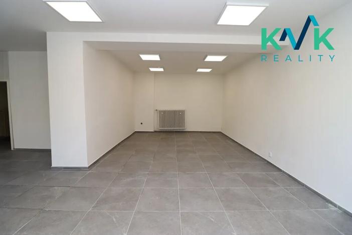 Pronájem obchodního prostoru, Karlovy Vary, Vítězná, 125 m2