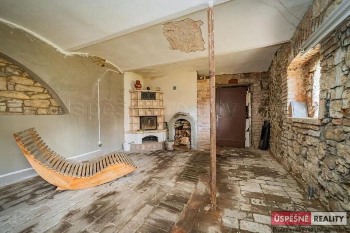 Prodej komerční nemovitosti, Chožov, 737 m2