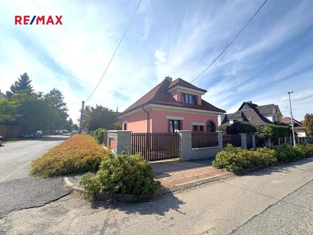 Pronájem rodinného domu, Úvaly, Jeronýmova, 158 m2