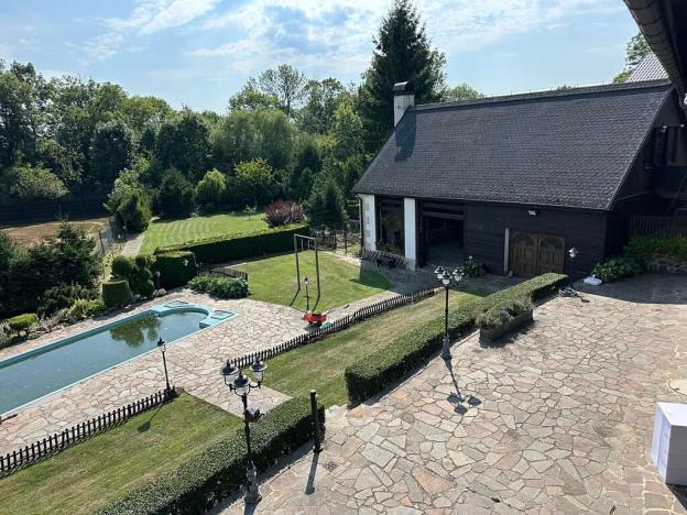 Prodej komerční nemovitosti, Povrly, Lysá, 635 m2