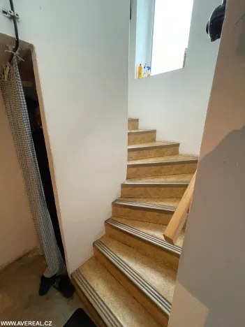 Prodej rodinného domu, Praha - Nebušice, V březinkách, 221 m2