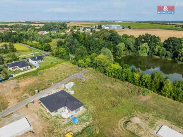 Prodej pozemku pro bydlení, Lutopecny, 898 m2