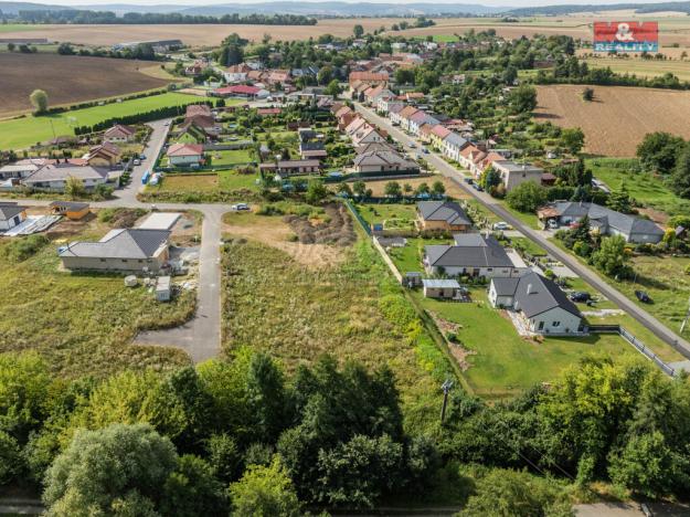 Prodej pozemku pro bydlení, Lutopecny, 898 m2