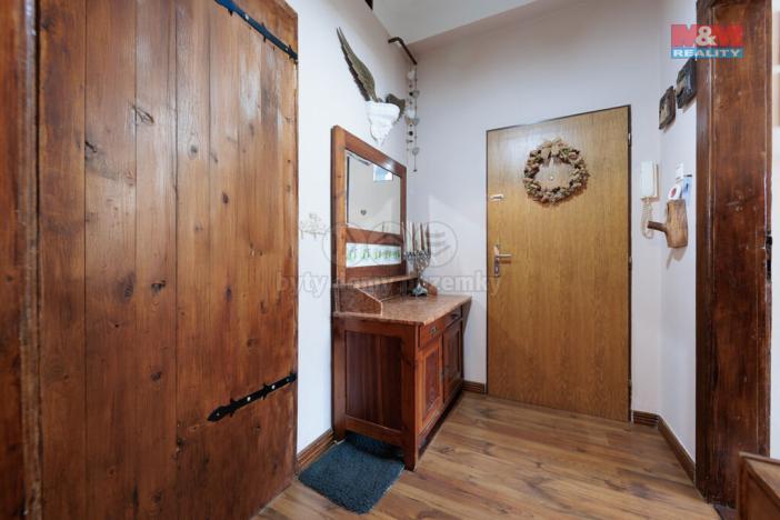 Prodej bytu 3+1, Karlovy Vary - Rybáře, Šmeralova, 92 m2
