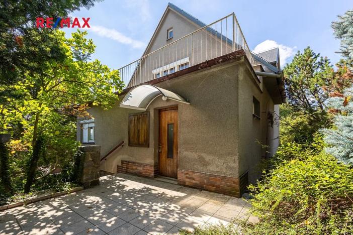 Prodej rodinného domu, Praha - Petrovice, Dieselova, 170 m2