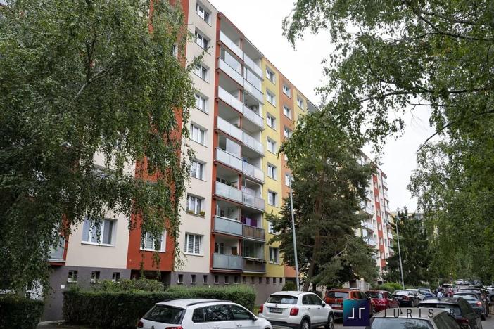 Prodej bytu 2+1, Praha - Kamýk, Zárubova, 68 m2