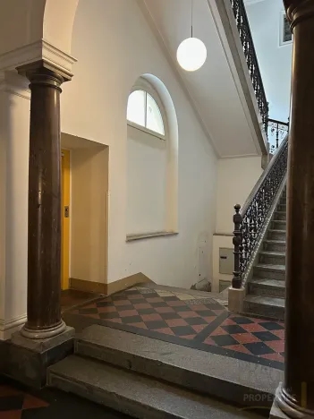 Pronájem kanceláře, Praha - Nové Město, Palackého, 61 m2