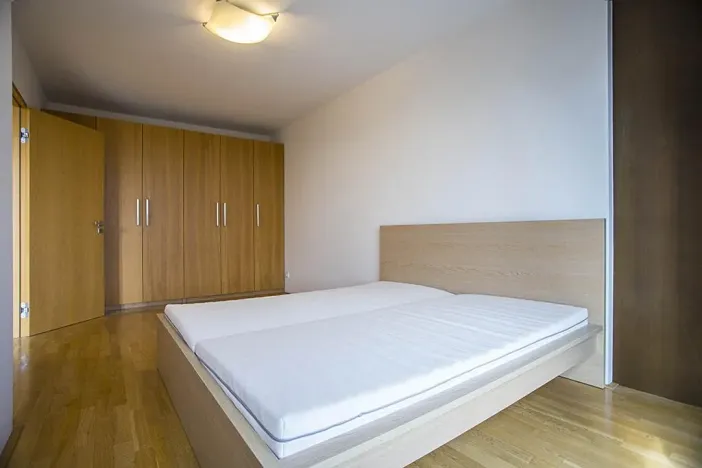 Pronájem bytu 4+kk, Praha - Vokovice, Nobelova, 113 m2