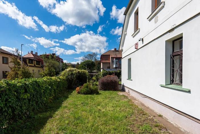 Prodej rodinného domu, Praha - Kobylisy, Přemyšlenská, 110 m2