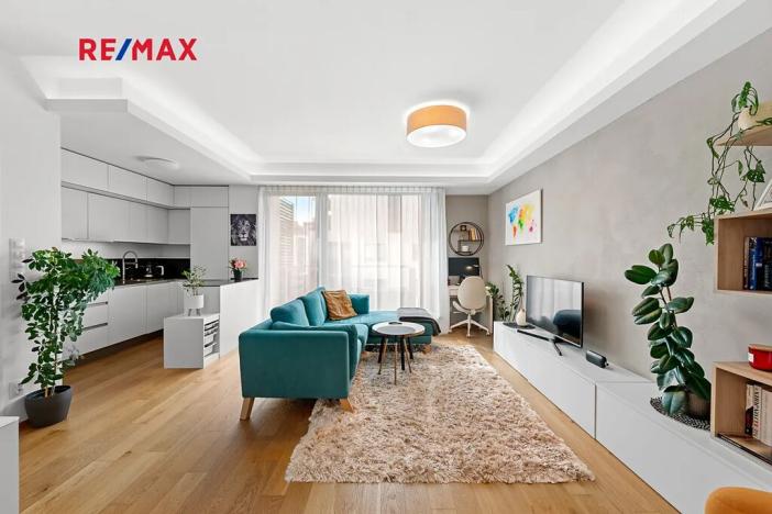 Prodej bytu 3+kk, Praha - Hrdlořezy, Učňovská, 71 m2
