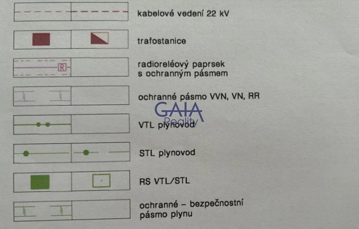 Prodej komerčního pozemku, Chrášťany, 10487 m2