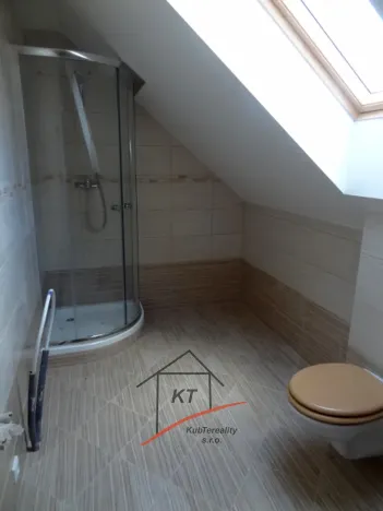 Prodej rodinného domu, Píšťany, 160 m2