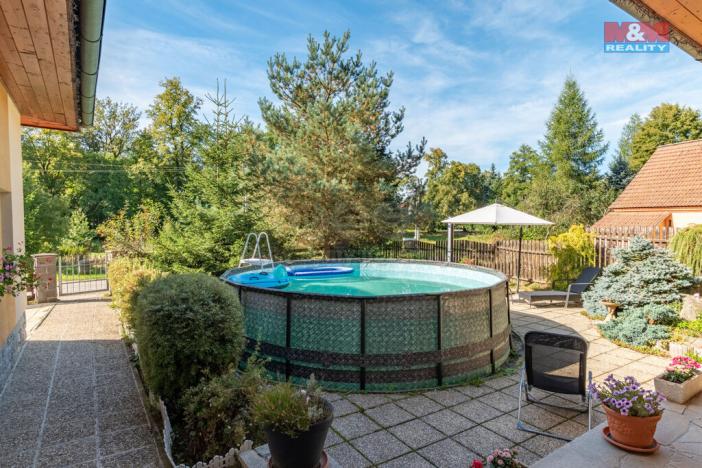 Prodej rodinného domu, Hajany, 285 m2