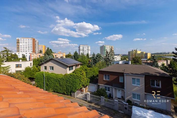 Prodej vícegeneračního domu, Praha - Záběhlice, Střemchová, 348 m2