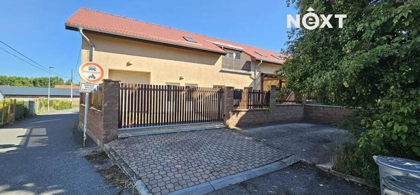 Pronájem obchodního prostoru, Tábor, U Jednoty, 140 m2