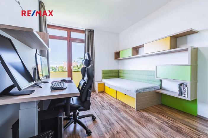 Prodej rodinného domu, Praha - Vinoř, Lipoltická, 202 m2