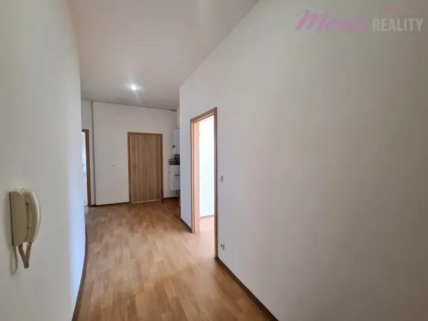 Pronájem bytu 2+kk, Uherské Hradiště, Hradební, 76 m2