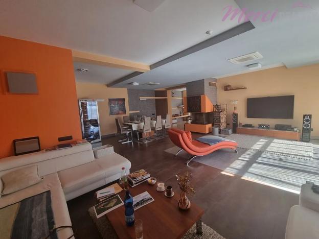 Prodej rodinného domu, Malý Lapáš, Slovensko, 436 m2