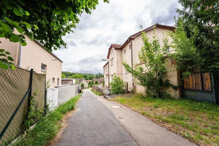 Prodej rodinného domu, Kamenice, Safírová, 800 m2