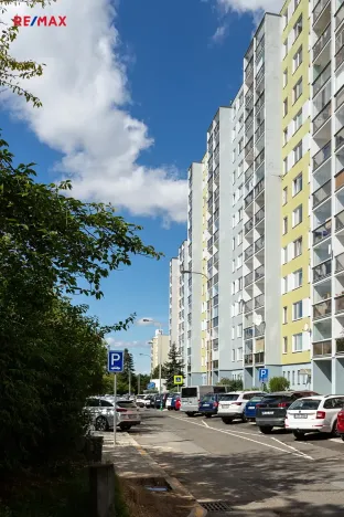 Prodej bytu 1+1, Praha - Troja, Krynická, 29 m2