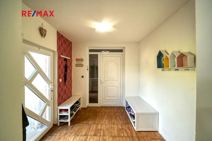 Pronájem rodinného domu, Cerhovice, Mayerova, 194 m2