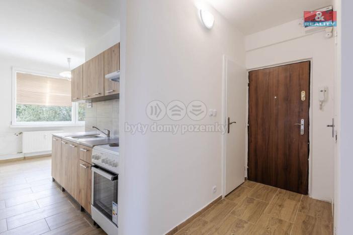 Prodej bytu 2+1, Cvikov - Cvikov II, Sídliště, 60 m2