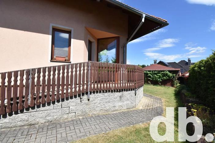 Prodej rodinného domu, Sadov, 366 m2